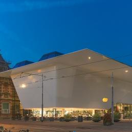 Освещение реконструированного и расширенного городского музея Амстердама ( Stedelijk Museum Amsterdam