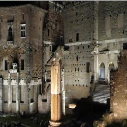 Реновациия архитектурного освещения Fori Imperiali Roma - императорских форумов в античном Риме. 